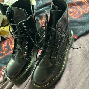 Doc martens Jadon platform size 8M/10W